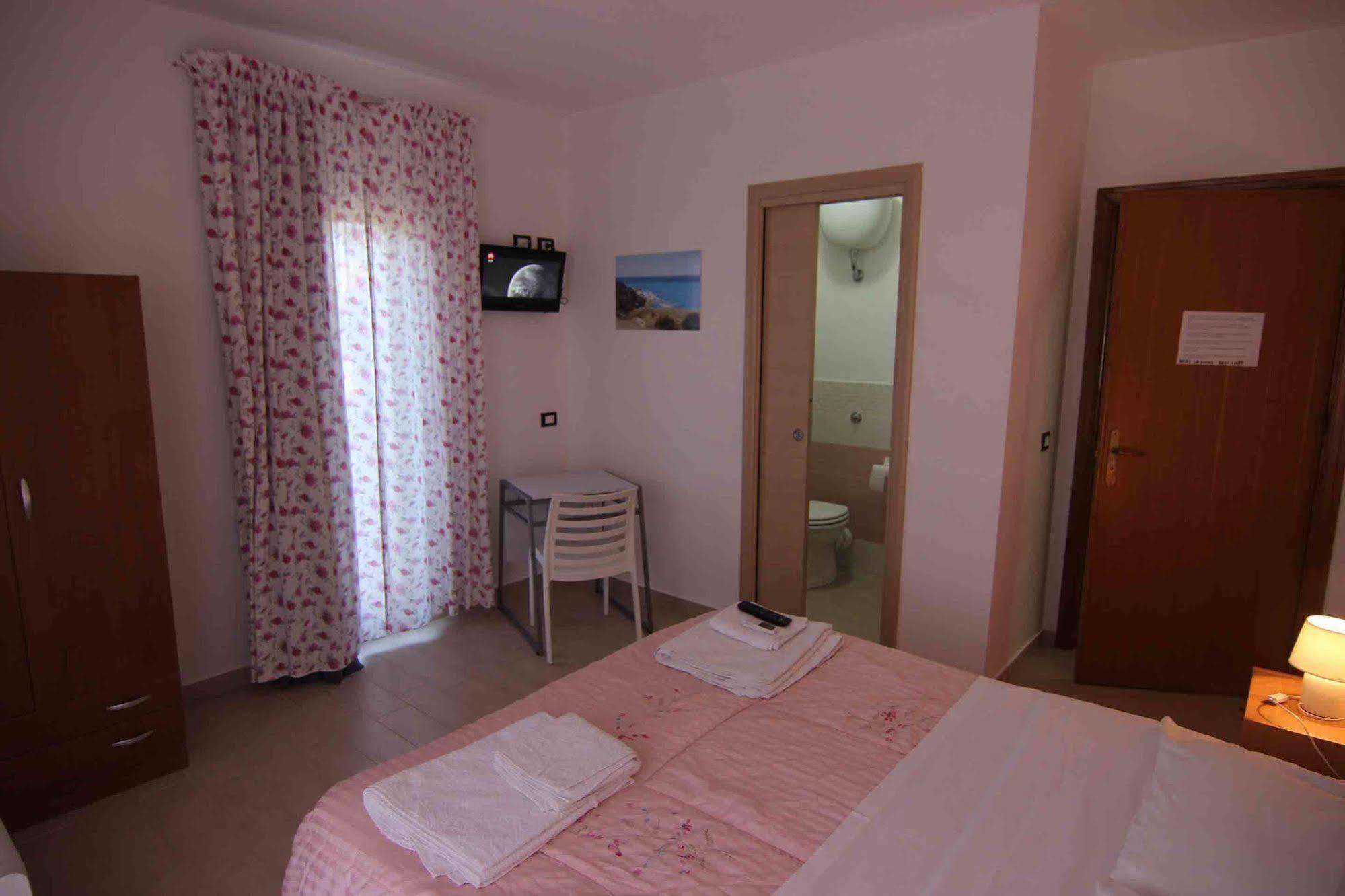 B&B Le Dune Beach Сан Леоне Екстериор снимка